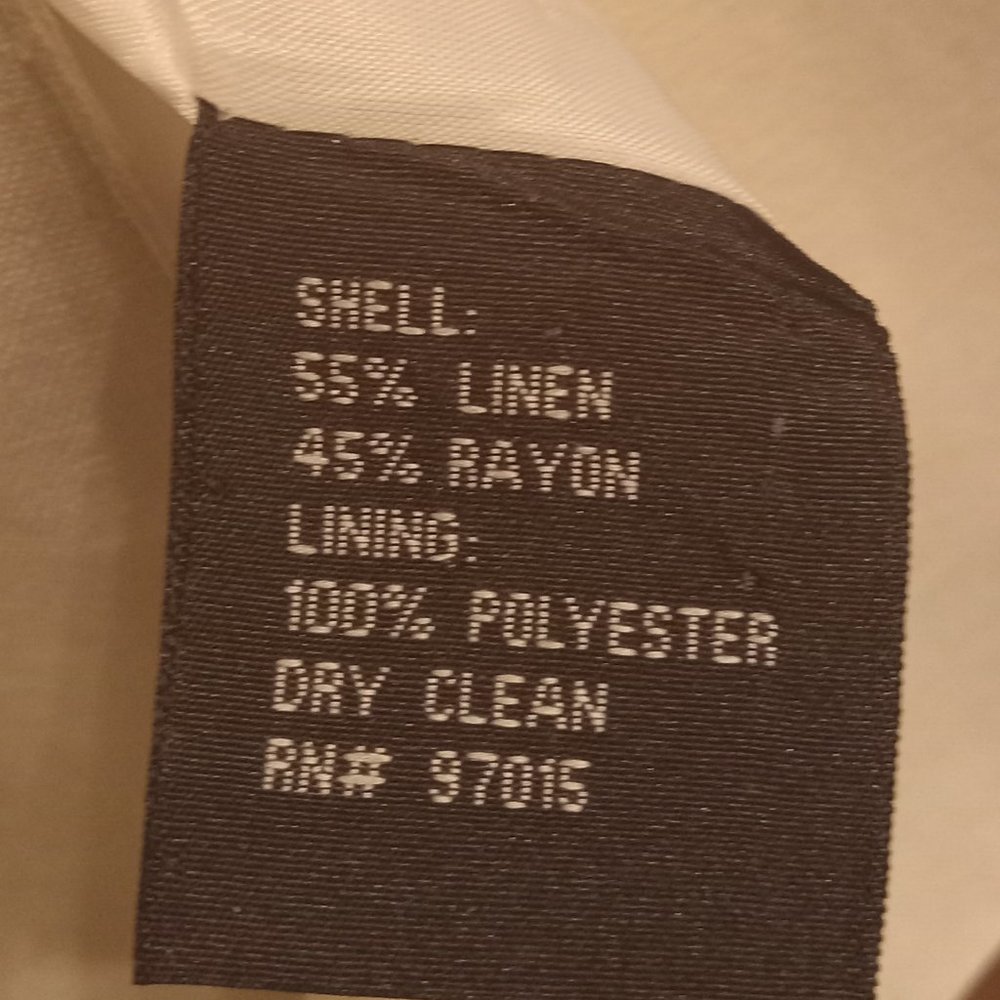 Woman's jacket - Picture 6 of 6